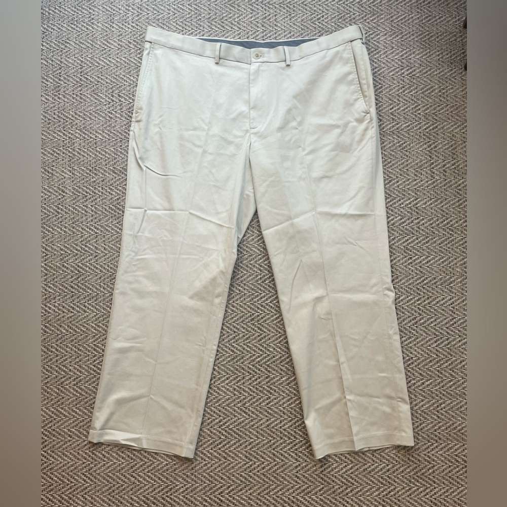 Haggar No Iron Khaki slacks 44x30